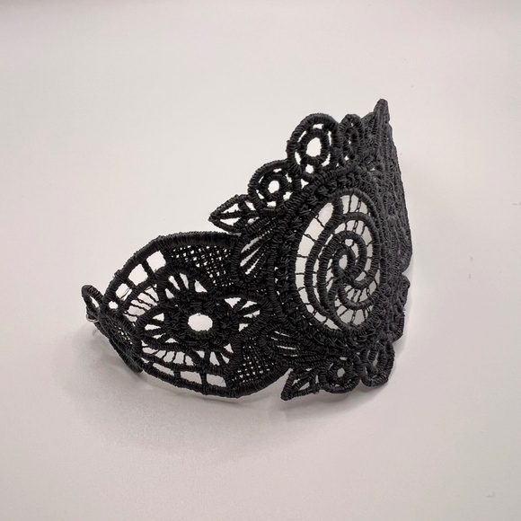 Simply Quilted Jewelry - Homemade Gray Lace Bracelet
